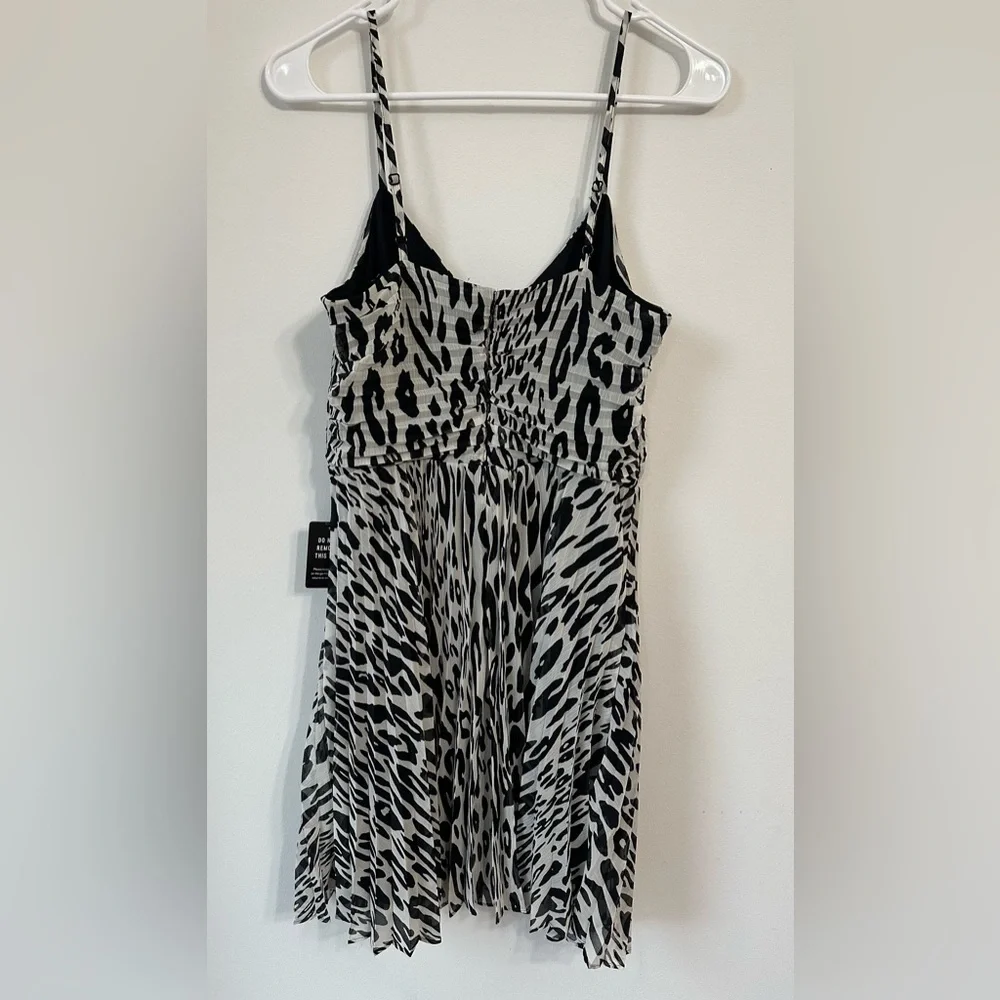Express leopard print mini dress - Picture 2 of 5